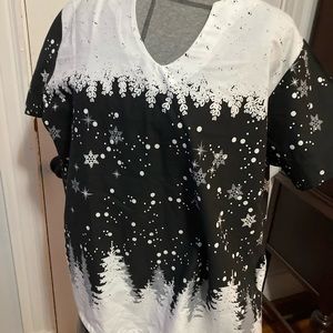 Winter wonderland black and white xl nurse scrub